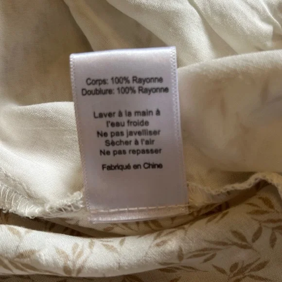 SKYLAR + MADISON 💯 Rayon Cream Cropped Long Sleeve Floral Button-Up Blouse - Picture 12 of 12